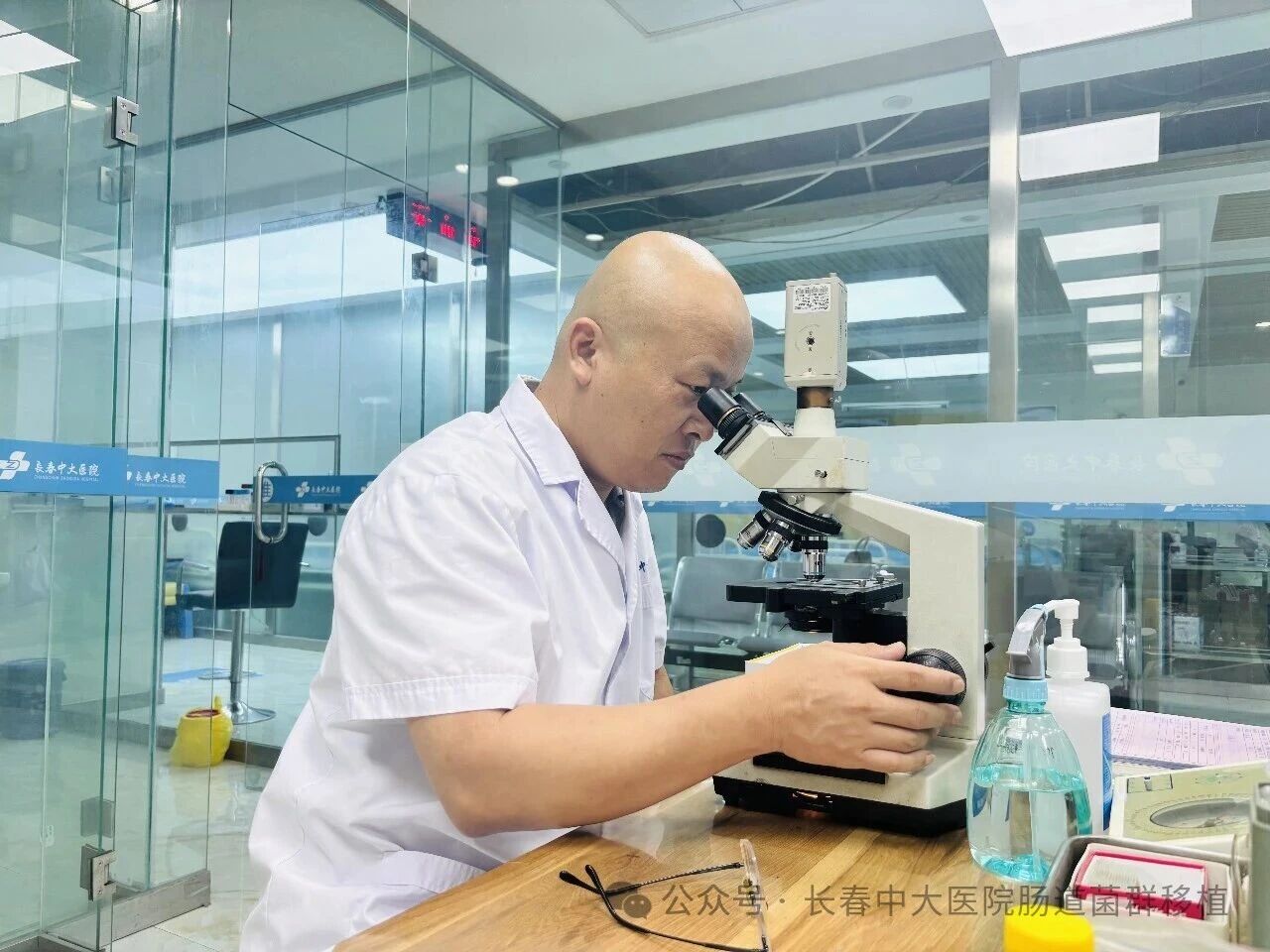 嘉义市|高朋磊医师：左手男科临床，右手肠道菌群移植深入研究